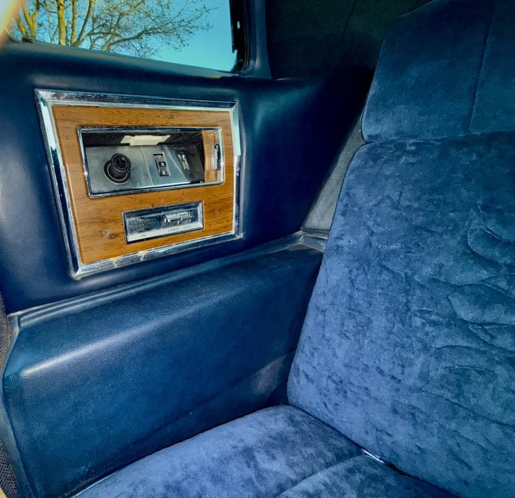 1974 Cadillac Series 70 & 75 - Image 11 of 11