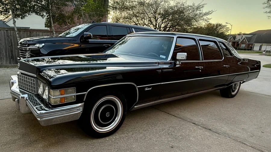 1974 Cadillac Series 70 & 75 - Image 3 of 11