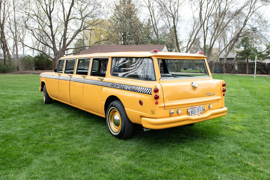 1974 Checker - Image 6 of 31