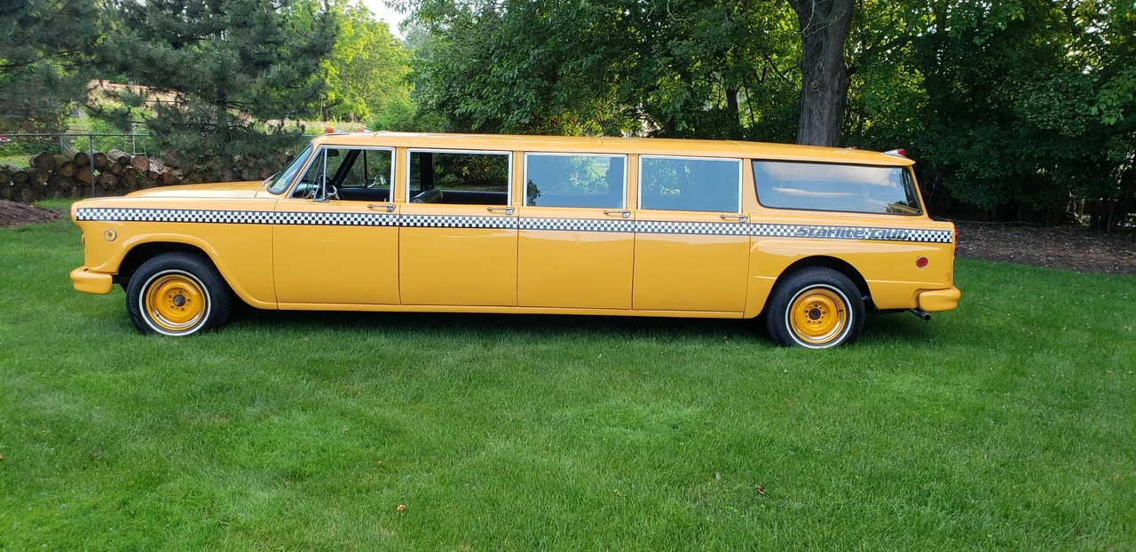 1974 Checker - Image 15 of 31