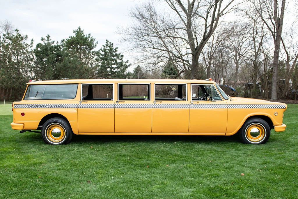 1974 Checker - Image 3 of 31