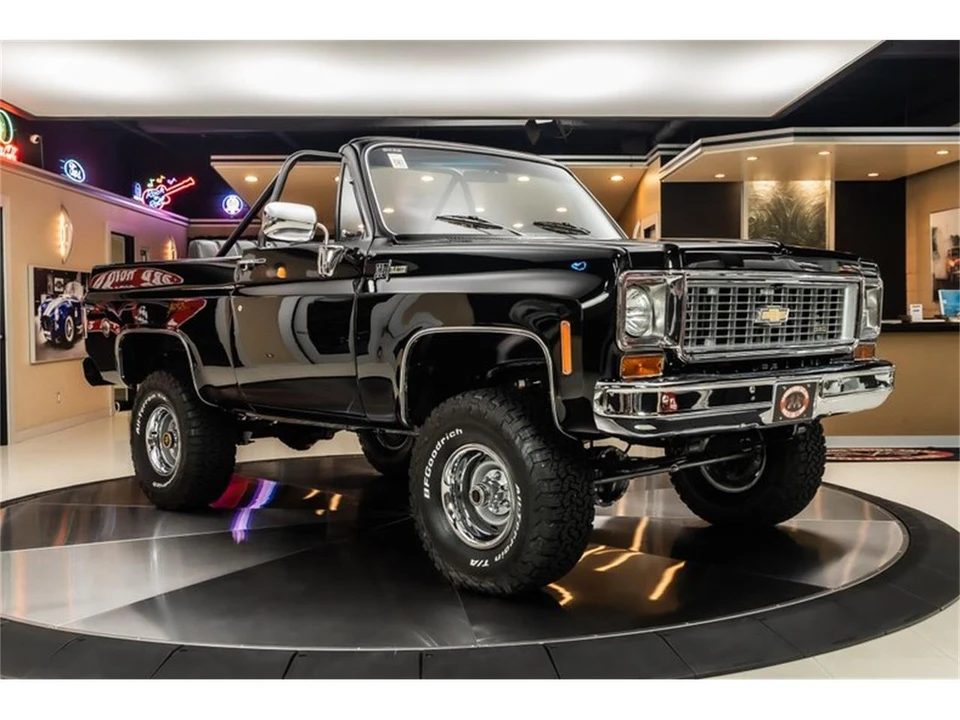 1974 Chevrolet K5 Blazer 2nd Gen - Image 24 of 31