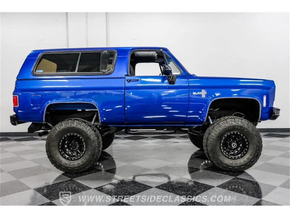 1974 Chevrolet K5 Blazer 2nd Gen - Image 12 of 31