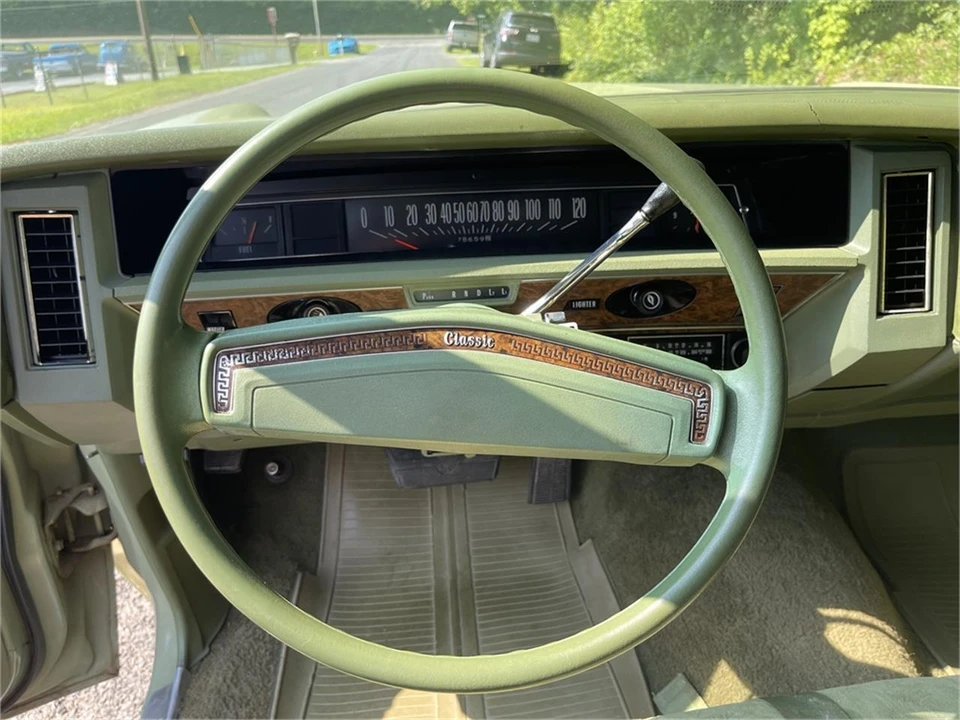 1974 Chevrolet Caprice - Image 22 of 31