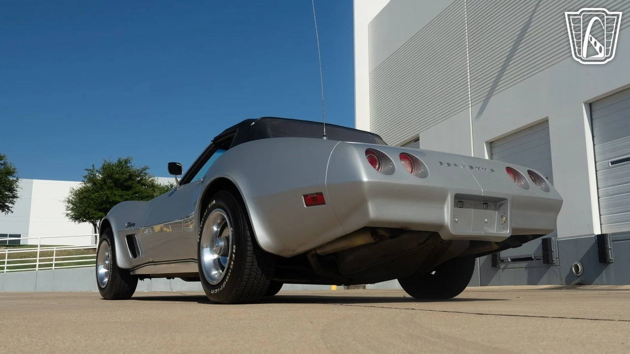 1974 Chevrolet Corvette C3 - Image 11 of 12