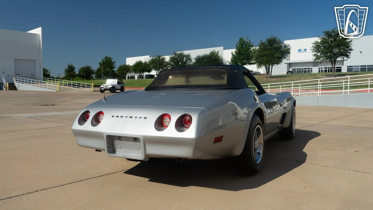 1974 Chevrolet Corvette C3 - Image 16 of 21