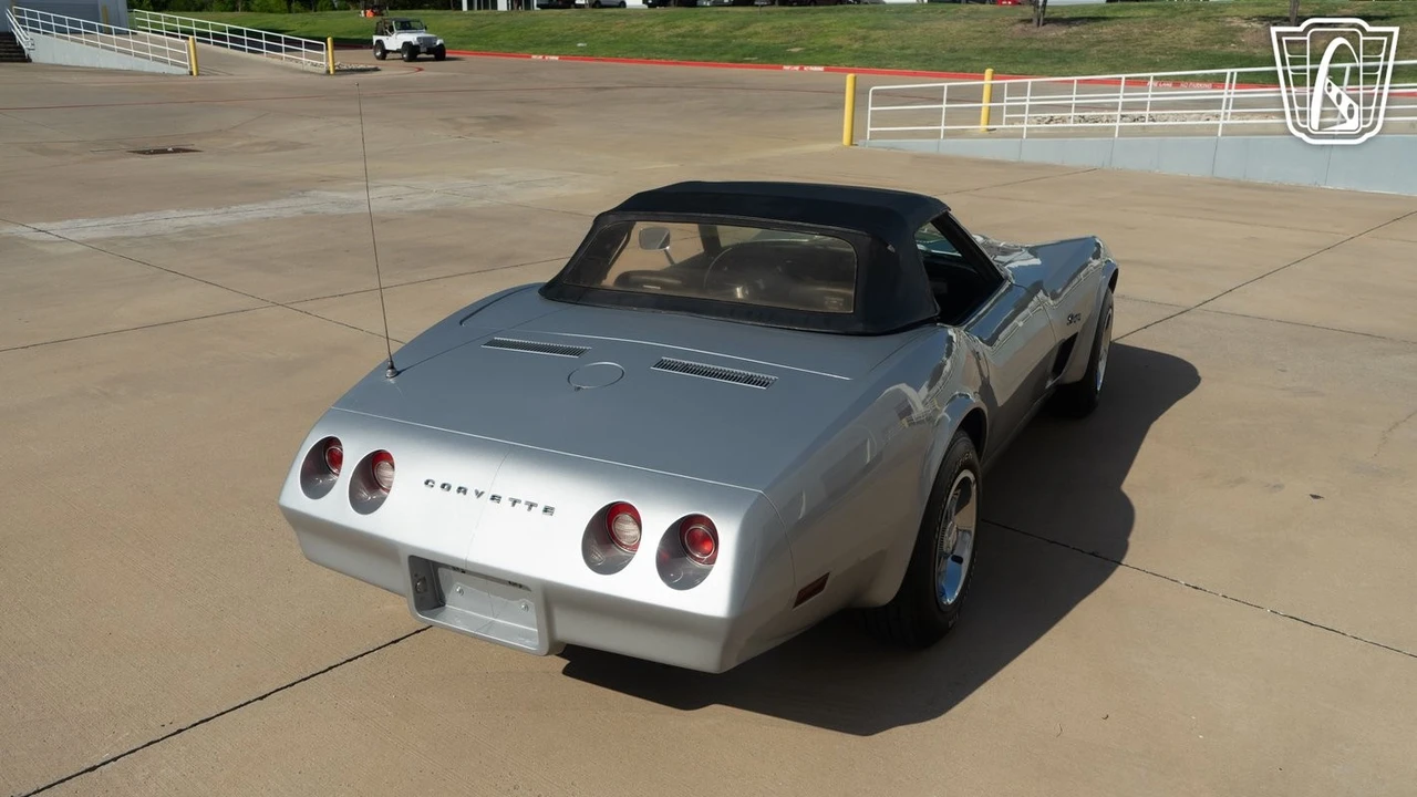 1974 Chevrolet Corvette C3 - Image 15 of 21