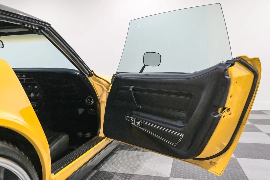 1974 Chevrolet Corvette C3 - Image 17 of 26