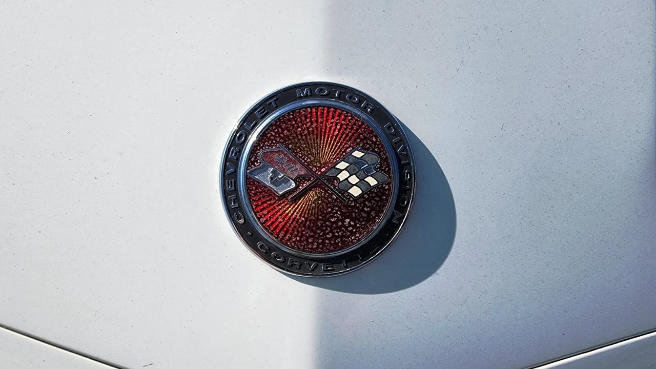 1974 Chevrolet Corvette C3 - Image 15 of 18