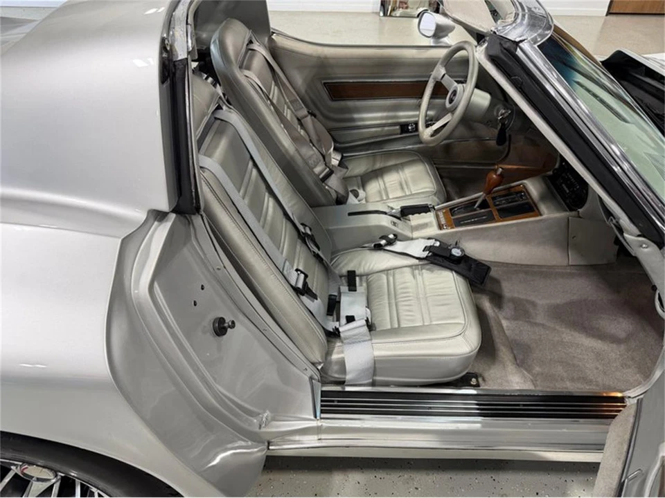 1974 Chevrolet Corvette C3 - Image 21 of 31