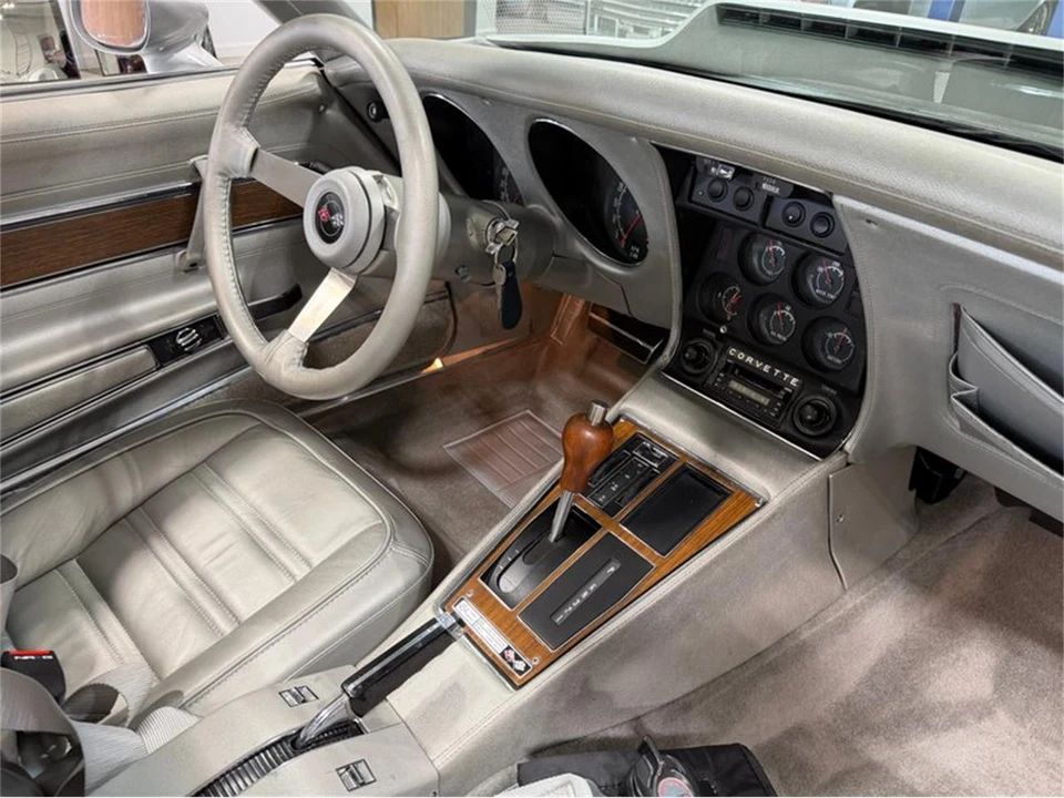 1974 Chevrolet Corvette C3 - Image 22 of 31