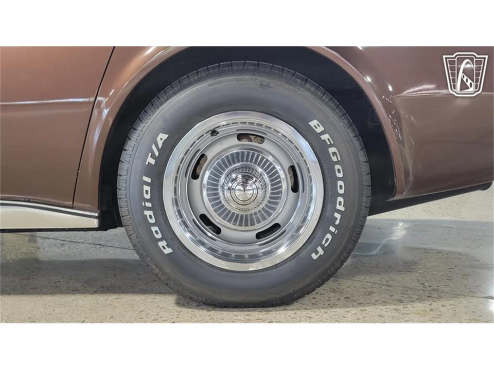 1974 Chevrolet Corvette C3 427 & 454 - Image 6 of 31