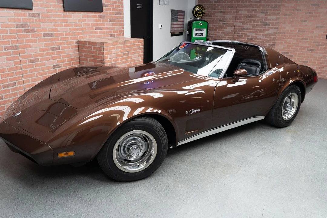 1974 Chevrolet Corvette C3 - Image 9 of 12