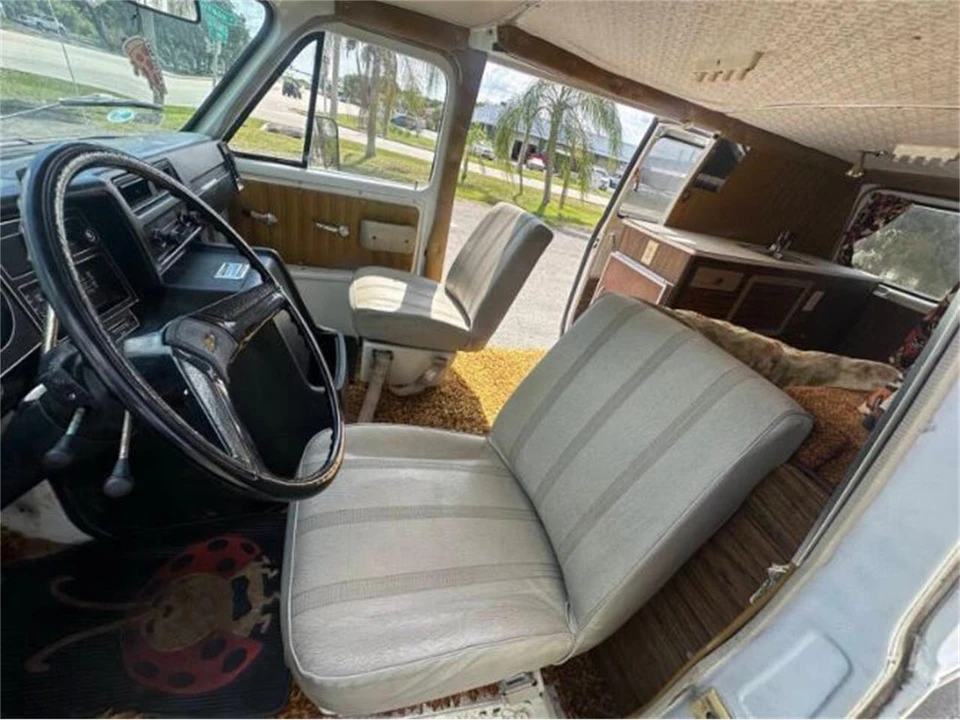 1974 Chevrolet G-Series Van - Image 7 of 30