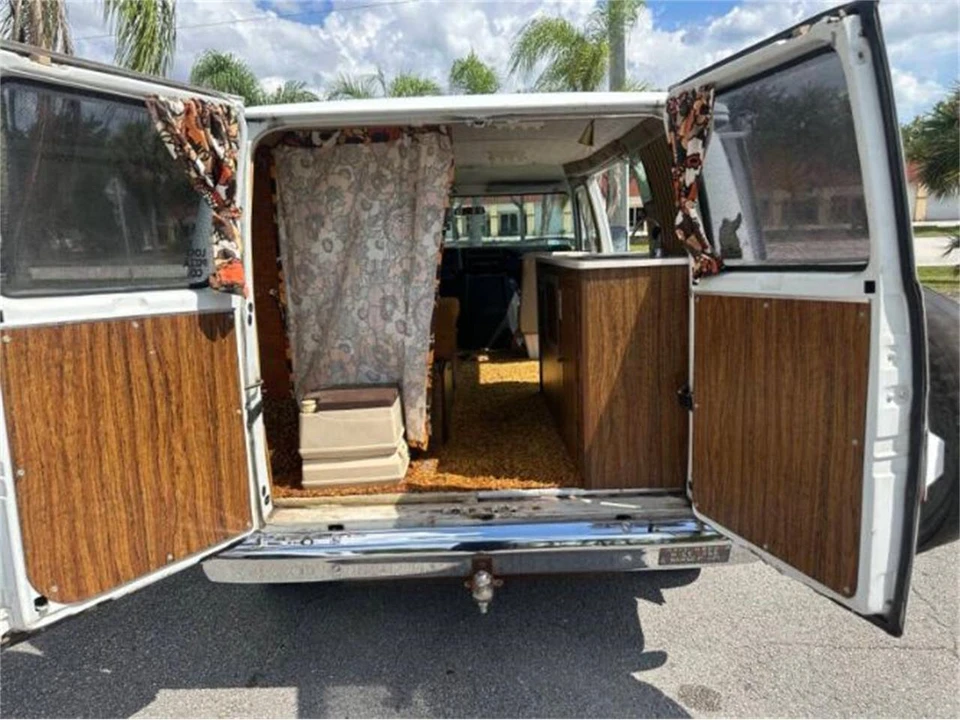 1974 Chevrolet G-Series Van - Image 6 of 30