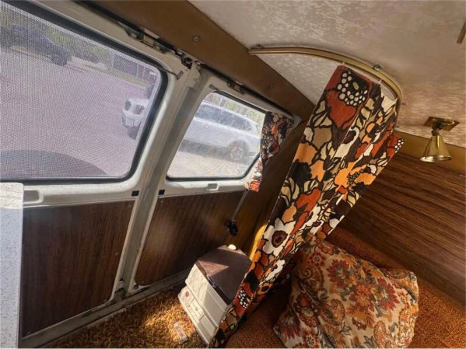 1974 Chevrolet G-Series Van - Image 10 of 30
