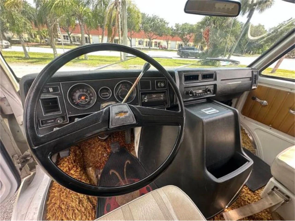 1974 Chevrolet G-Series Van - Image 20 of 30