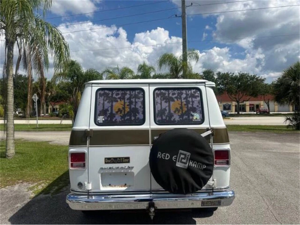 1974 Chevrolet G-Series Van - Image 24 of 30