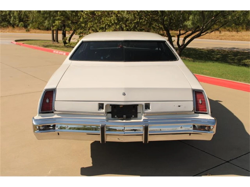 1974 Chevrolet Monte Carlo 2nd Gen - Image 11 of 31