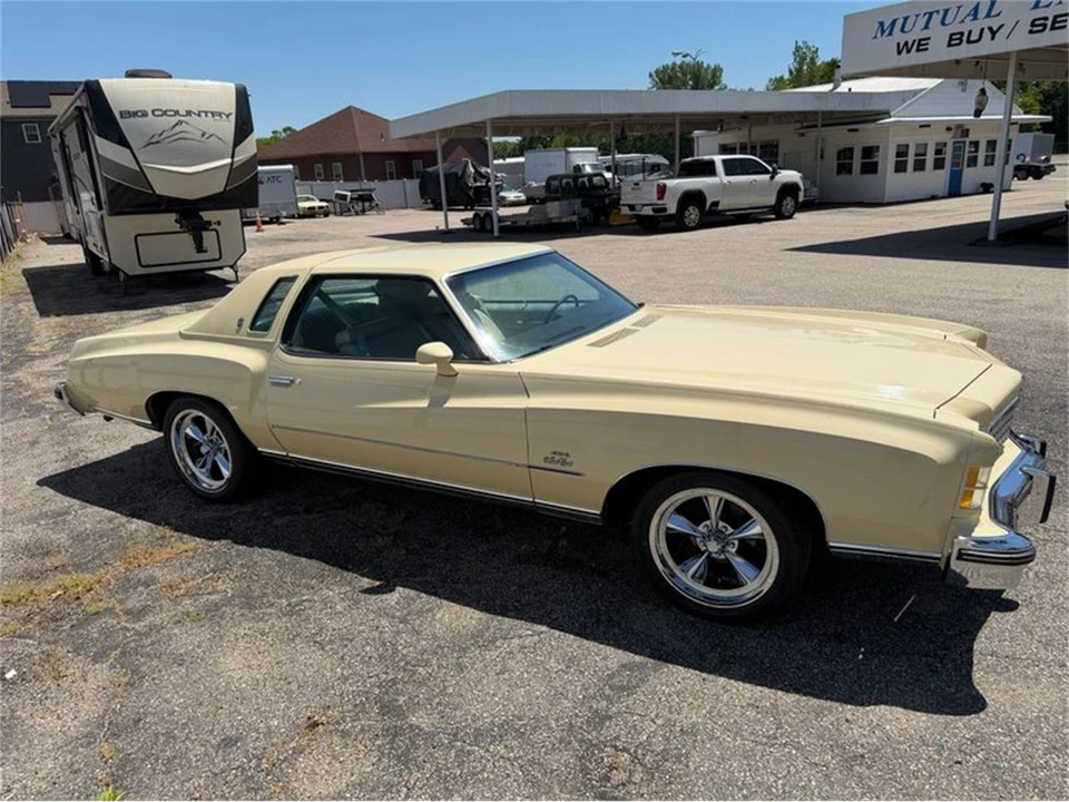 1974 Chevrolet Monte Carlo 2nd Gen - Image 19 of 31