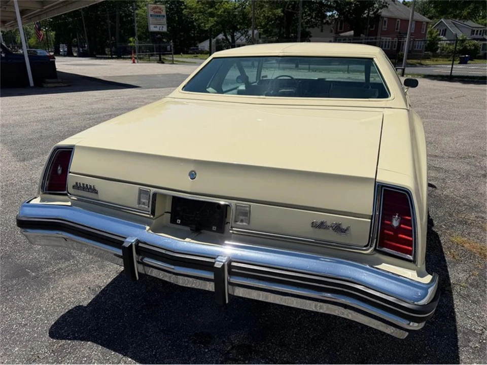 1974 Chevrolet Monte Carlo 2nd Gen - Image 14 of 31