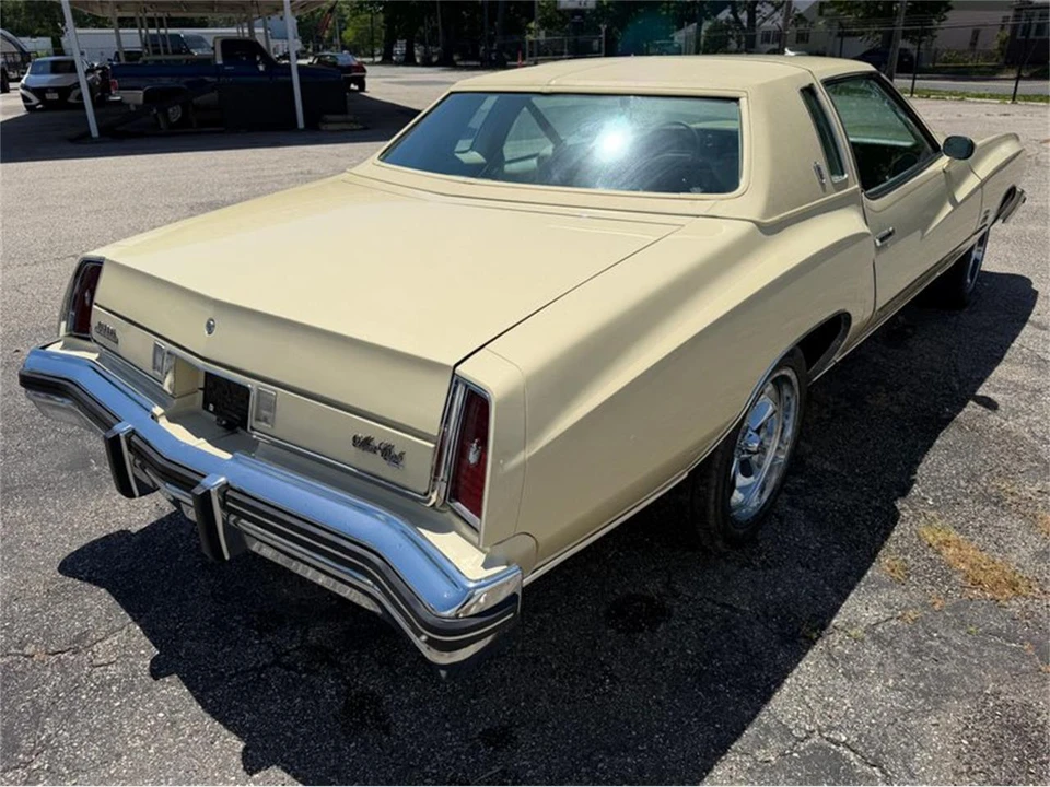 1974 Chevrolet Monte Carlo 2nd Gen - Image 17 of 31