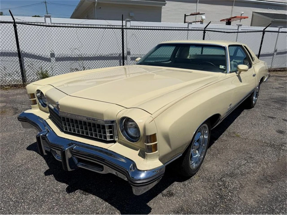 1974 Chevrolet Monte Carlo 2nd Gen - Image 2 of 31