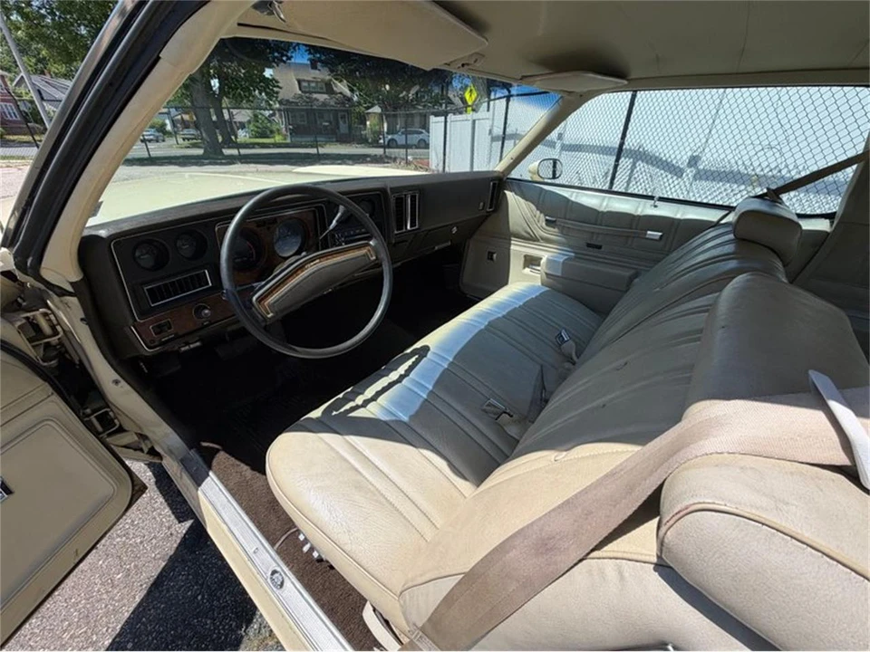 1974 Chevrolet Monte Carlo 2nd Gen - Image 24 of 31