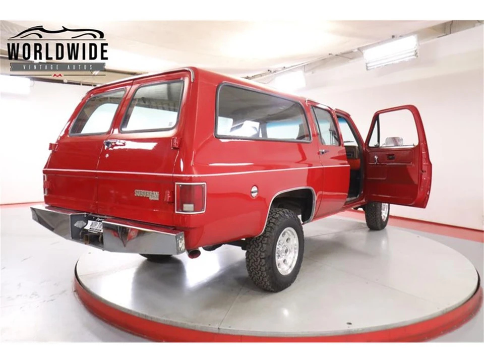 1974 Chevrolet Suburban 7th Gen - Image 31 of 31