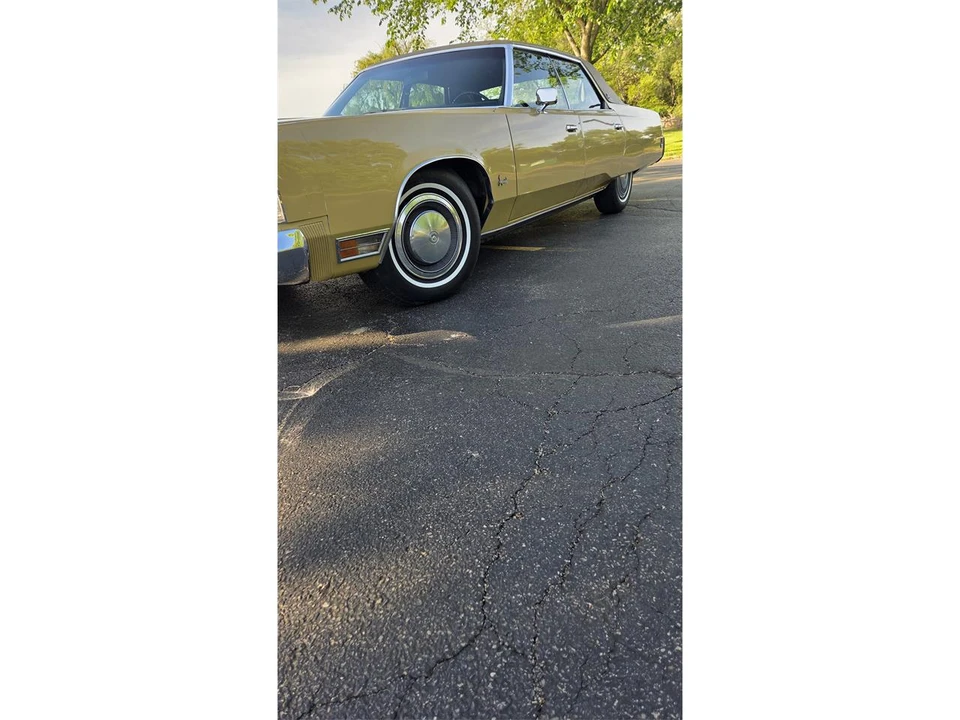 1974 Chrysler Imperial 3rd Gen - Image 3 of 11