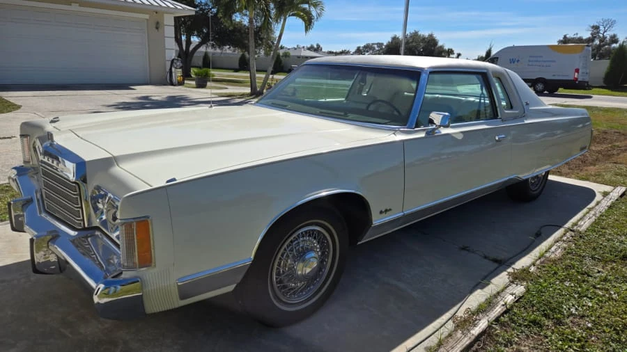 1974 Chrysler New Yorker - Image 3 of 6
