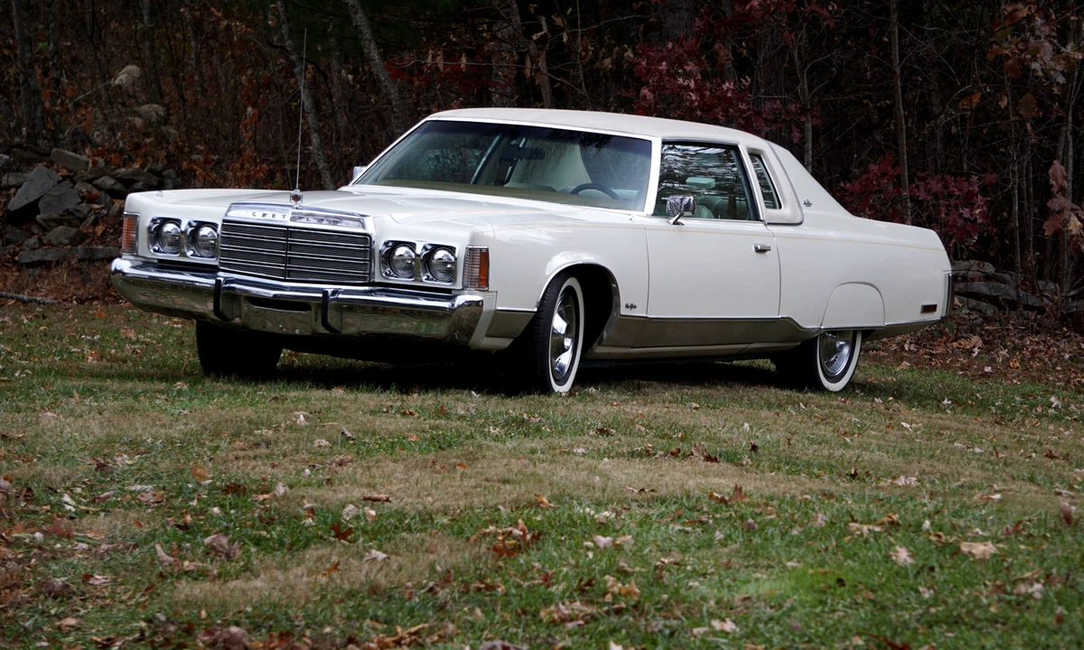 1974 Chrysler New Yorker - Image 2 of 31