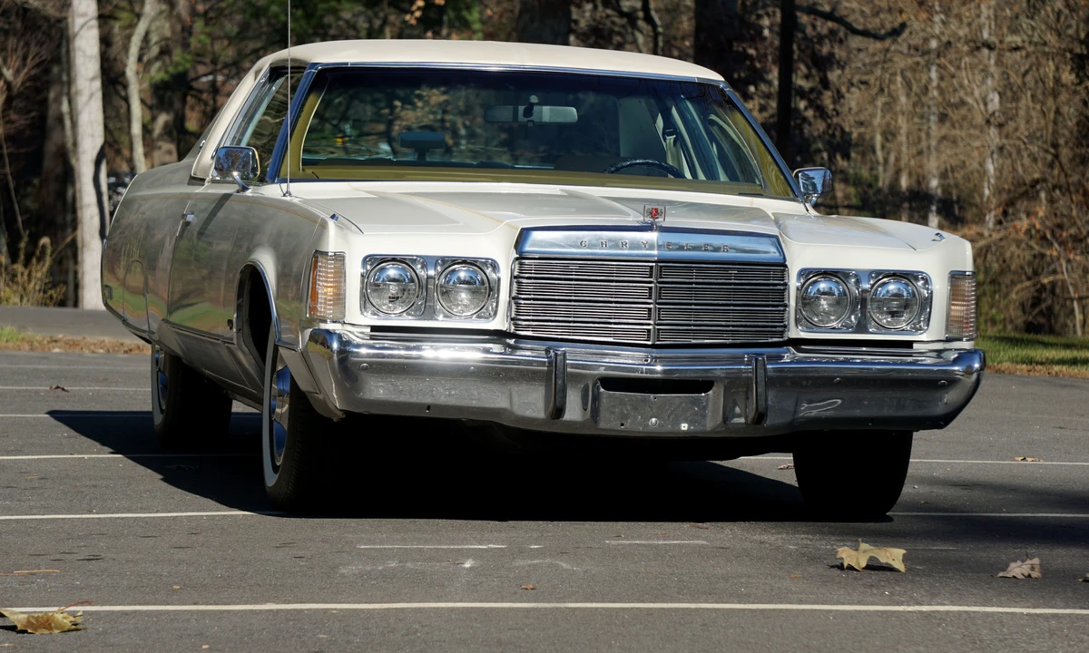 1974 Chrysler New Yorker - Image 11 of 31