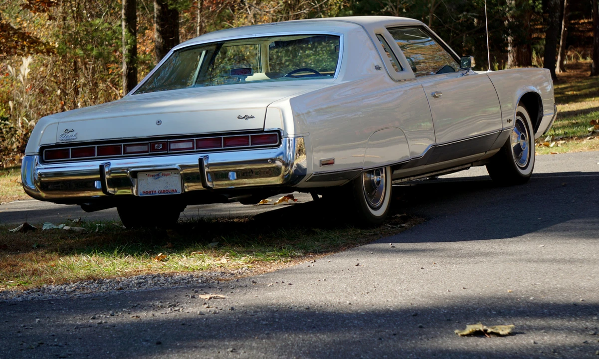 1974 Chrysler New Yorker - Image 8 of 31