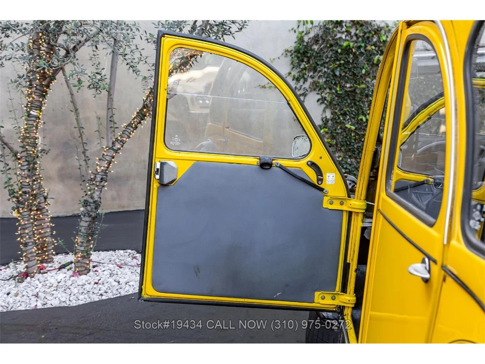 1974 Citroen 2CV - Image 18 of 31