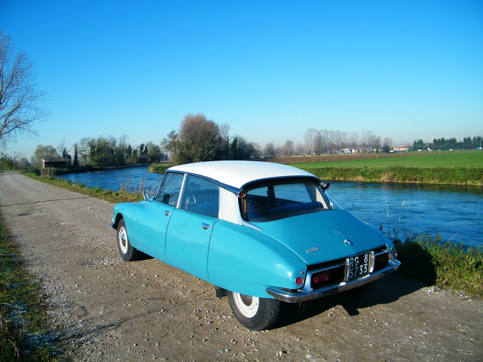 1974 Citroen D Special - Image 13 of 14