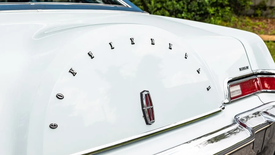 1974 Lincoln Continental Mark IV - Image 12 of 28