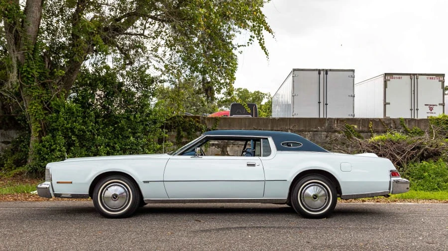 1974 Lincoln Continental Mark IV - Image 2 of 28