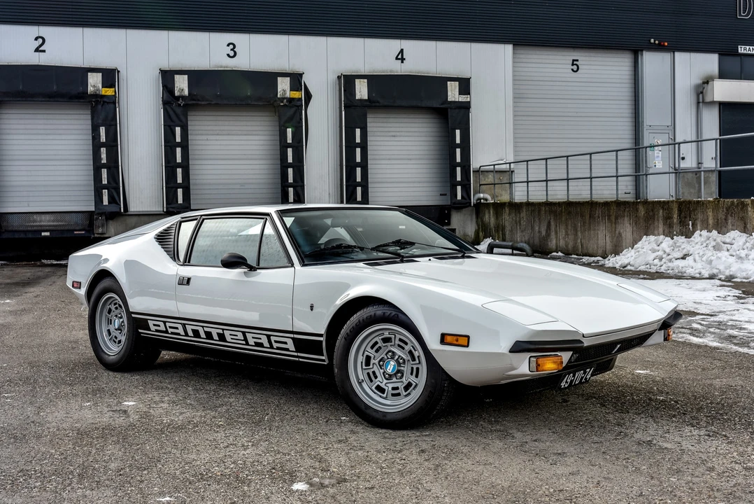 1974 DeTomaso Pantera - Image 2 of 31