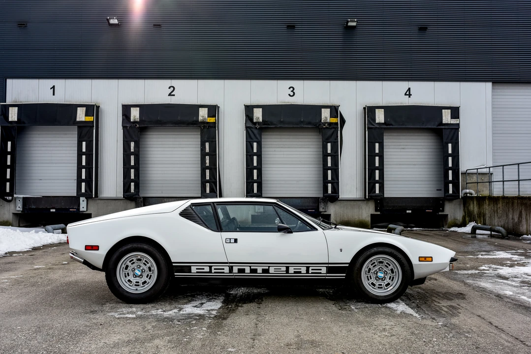 1974 DeTomaso Pantera - Image 23 of 31