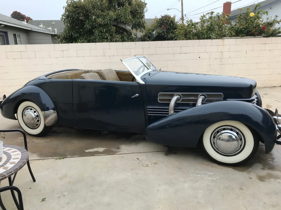 1974 Cord 810 & 812 - Image 22 of 31