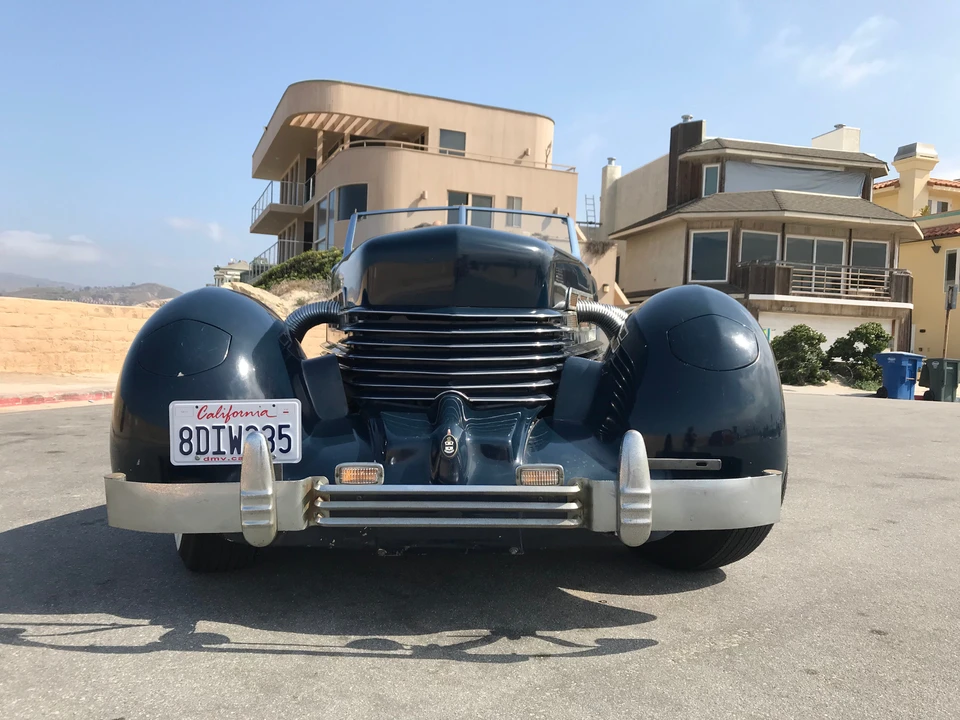 1974 Cord 810 & 812 - Image 12 of 31