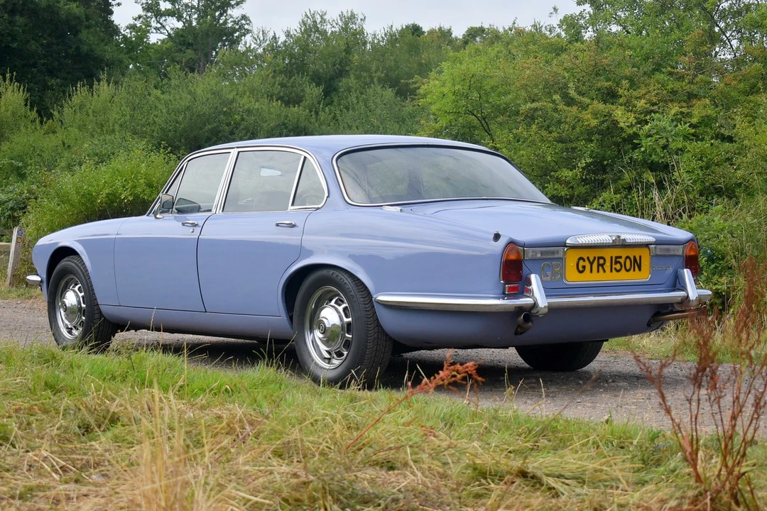 1974 Daimler - Image 26 of 30