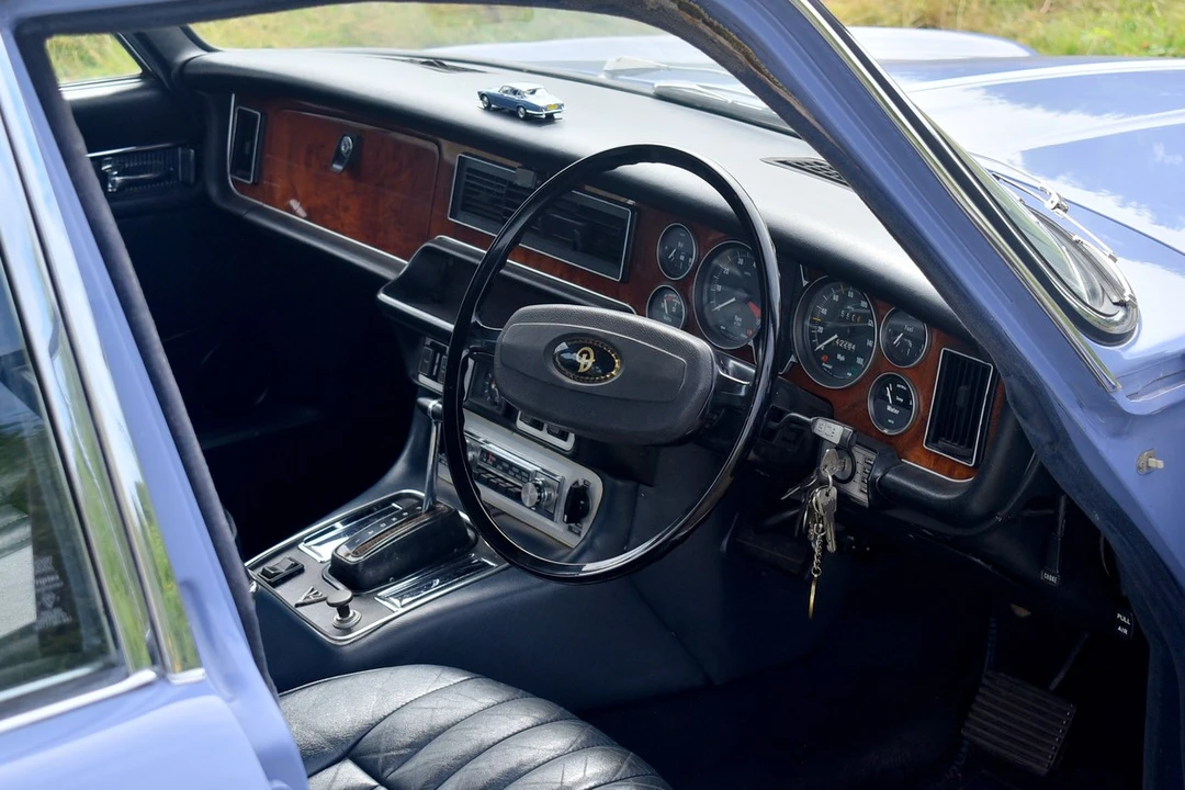1974 Daimler - Image 6 of 30