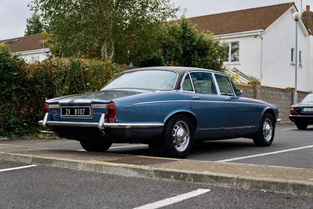 1974 Daimler - Image 6 of 30
