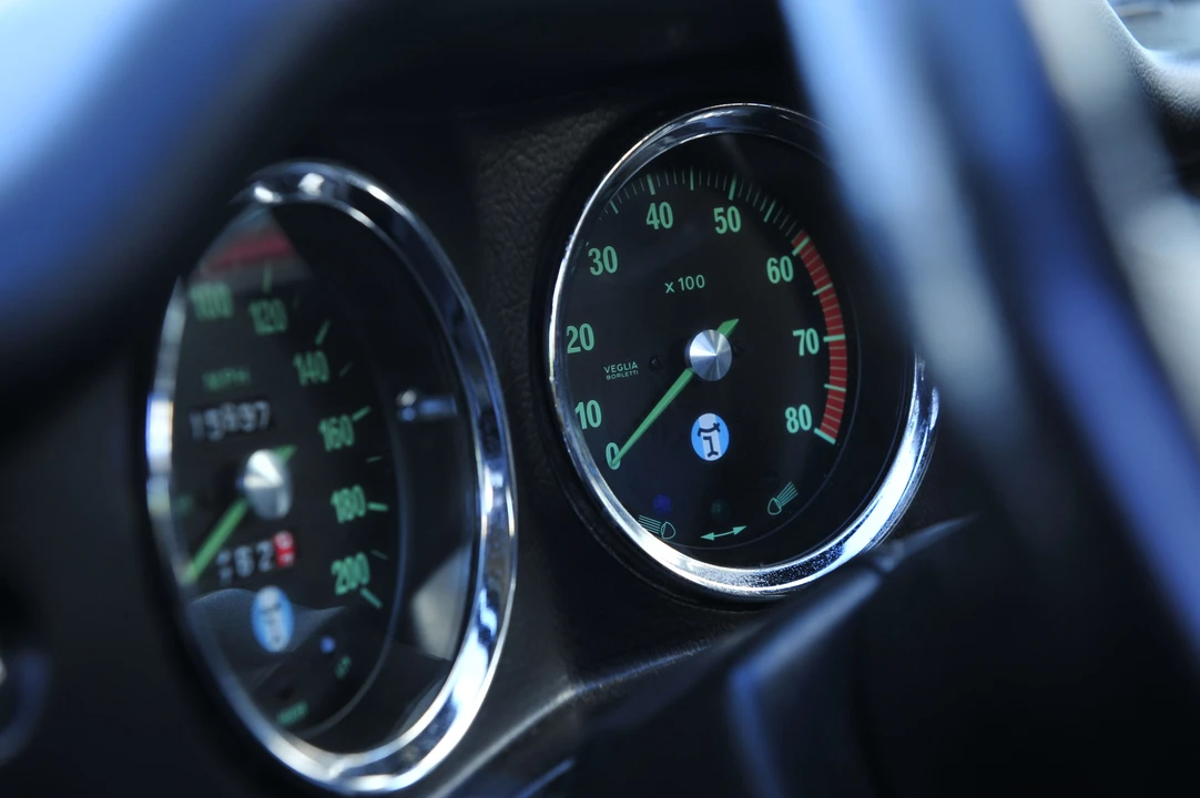 1974 DeTomaso Pantera - Image 13 of 26