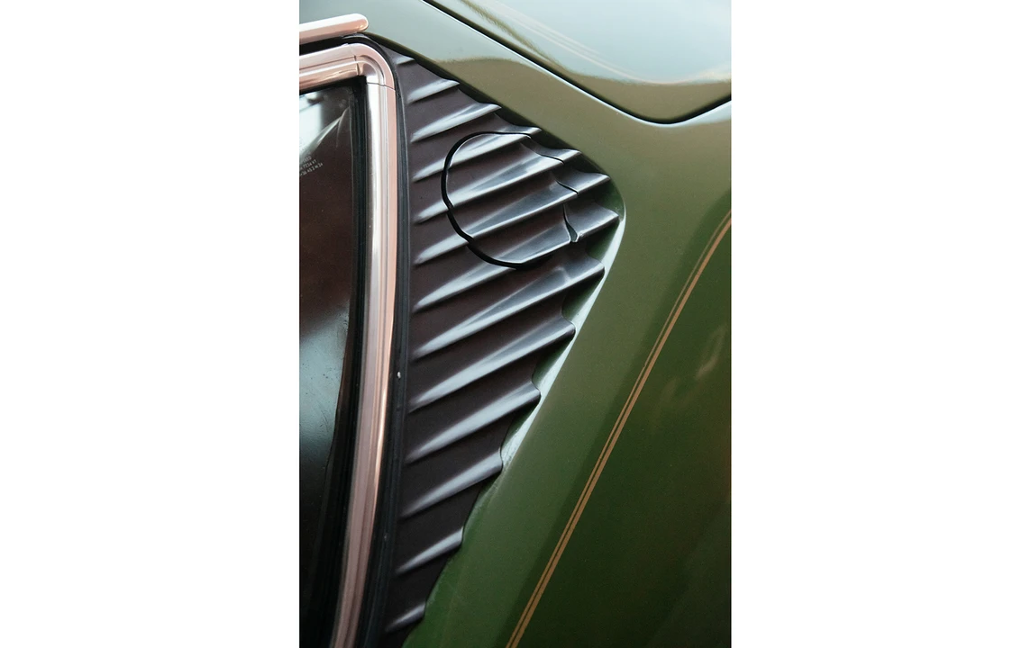 1974 DeTomaso Pantera - Image 9 of 29
