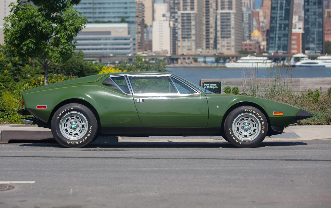 1974 DeTomaso Pantera - Image 2 of 29