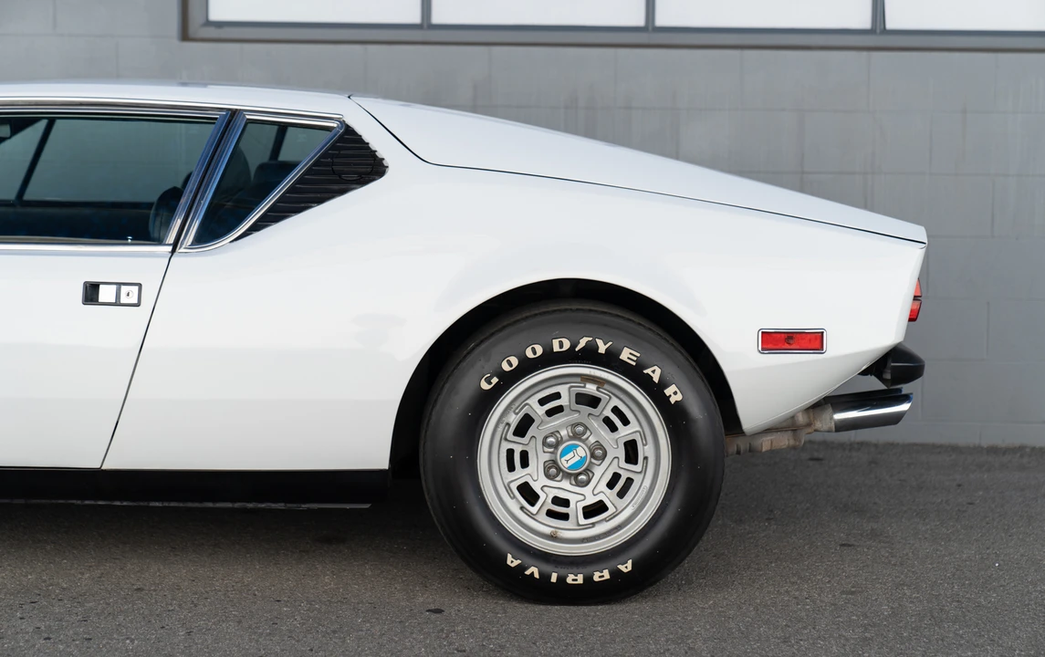1974 DeTomaso Pantera - Image 9 of 29