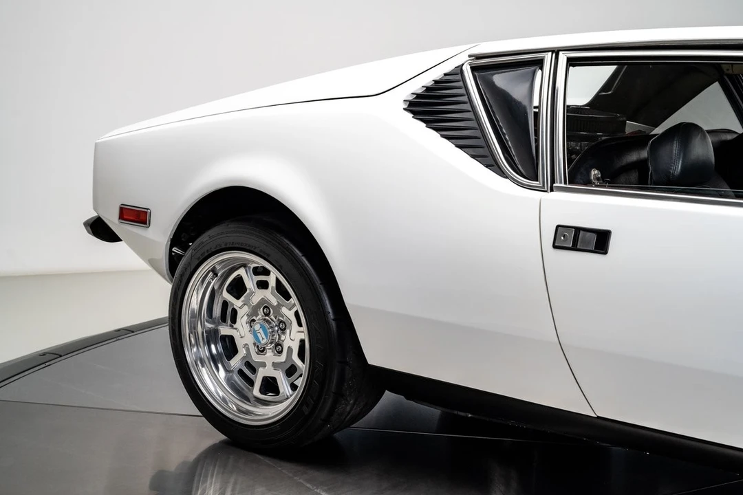 1974 DeTomaso Pantera - Image 30 of 31
